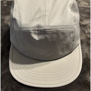 NWT VRST Men's 5 Panel Enthusiast Cap Snapback Closure Breathable OSFM - Gray